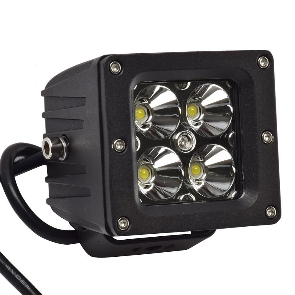 Phare LED moto carré 20W 82mm spot longue portée