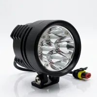 phare additionnel LED rond 60mm Next‑Tech 50w 15500 lumens 5000K à 4 LED sur fond studio, vue de trois quarts éteint