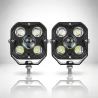 Phares LED additionnels haut de gamme 82mm carré faisceau 5D pour moto - vue de face allumée IP68