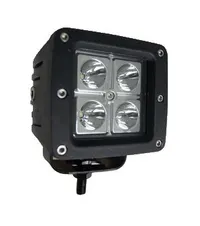 Feu LED moto 20W carré compact vue de face, optique spot 4 LEDs, fixation étrier inférieure filetée