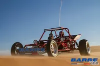 Buggy sport en action dans les dunes avec phares LED 4x4 longue portée 180mm