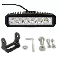 Kit phare LED 160mm 6 leds Epistar avec bracket noir, boulons et clé hexagonale présentés sur fond blanc