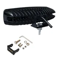 Phare LED 6 leds vue de profil avec support pivotant monté et accessoires de fixation