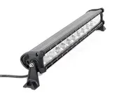 Barre LED 4x4 120W 12 LEDs double rangée vue de trois-quarts, support de montage visible