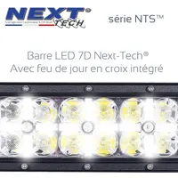 Zoom sur le feu de jour en croix intégré de la barre LED 7D Next-Tech 200W éclairage off-road