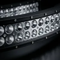 Barre LED 120w 55cm incurvée 10000 lumens double rangée - support de fixation et montage sur véhicule